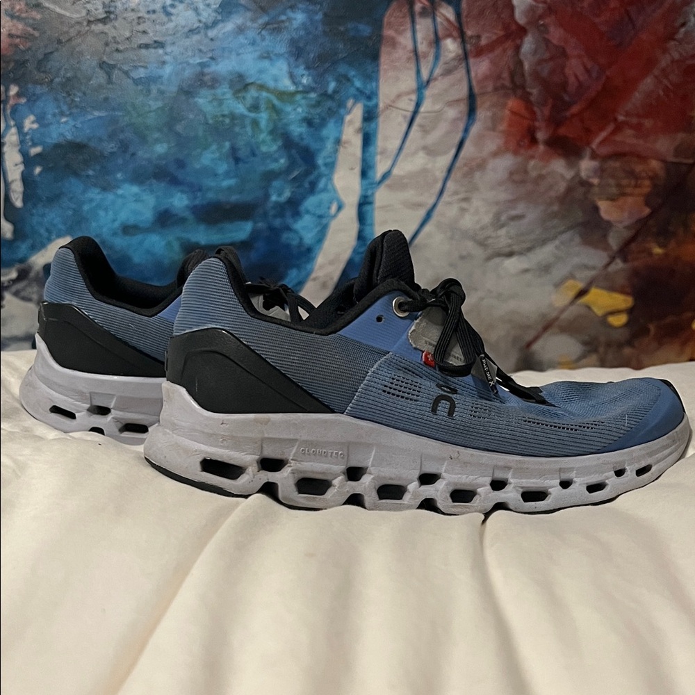 On Women’s  Cloudstratus 2 - 39.99209 Blue and Dark Gray Athletic Shoes